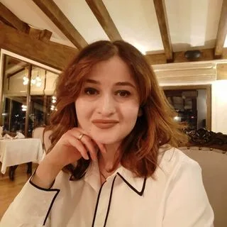 Kl. Psk. H.Beste Polat Varlı — Psikoloji, Ankara. Portre fotoğrafı.