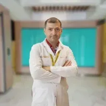 Op. Dr. Onur Serin — Üroloji, Osmangazi, Bursa. Portre fotoğrafı.