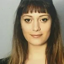 Kl. Psk. Zeynep Balkız — Psikoloji, Beylikdüzü, İstanbul. Portre fotoğrafı.