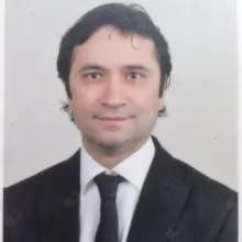 Op. Dr. Ozan Özolcay — İstanbul. Portre fotoğrafı.