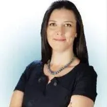 Psk. Dan. Aşina Türkay — Psikolojik Danışma ve Rehberlik, Söke, Aydın. Portre fotoğrafı.