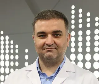 Doç. Dr. Cemal Aker profilinde yer alan galeri fotoğrafı.