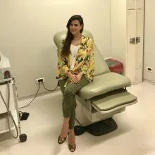 Uzm. Dr. Selda Yıldırım — Dermatoloji, Küçükçekmece, İstanbul. Portre fotoğrafı.