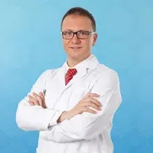 Dr. Öğr. Üyesi Hüseyin Saffet Beköz — Hematoloji, İstanbul. Portre fotoğrafı.
