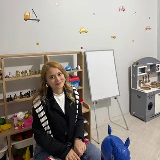 Psk. Esma Can — Psikoloji, Kahta, Adıyaman. Portre fotoğrafı.