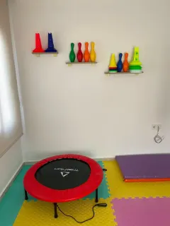 Dkt. Nilgün Gaye Kale profilinde yer alan galeri fotoğrafı.