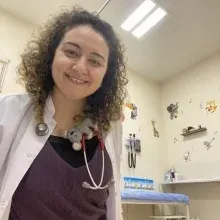 Uzm. Dr. Selvihan Yılmaz Özdemir — Çocuk Sağlığı Ve Hastalıkları, Ankara. Portre fotoğrafı.