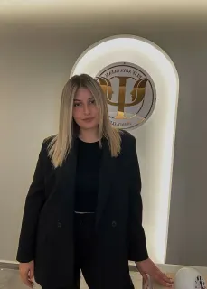 Psk. Elif Asya Şafak profilinde yer alan galeri fotoğrafı.