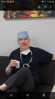 Op. Dr. Murat Çobanoğlu profilinde yer alan galeri fotoğrafı.