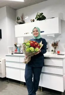 Dt. Müzeyyen Arslan profilinde yer alan galeri fotoğrafı.