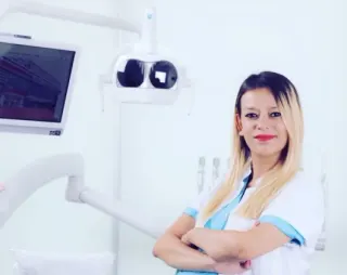 Dt. Burcu Kesin profilinde yer alan galeri fotoğrafı.