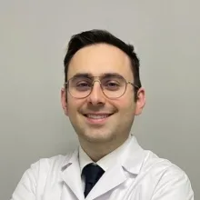 Uzm. Dr. Süha Yalçın — Ankara. Portre fotoğrafı.