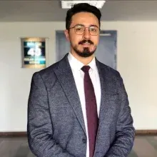 Op. Dr. Kamran Zeynallı — Kulak Burun Boğaz. Portre fotoğrafı.
