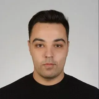 Fzt. Yiğit Ege Ugan — Fizyoterapi Ve Rehabilitasyon, Aydın. Portre fotoğrafı.