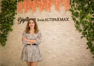Uzm. Dyt. İrem Altıparmak profilinde yer alan galeri fotoğrafı.
