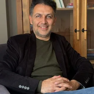 Kl. Psk. Hakan Şenel — Psikoloji, Aydın. Portre fotoğrafı.