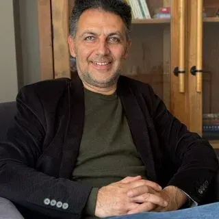 Kl. Psk. Hakan Şenel — Psikoloji, Aydın. Portre fotoğrafı.