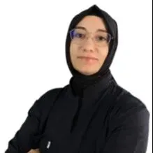 Uzm. Dt. Beyza Akmen — İstanbul. Portre fotoğrafı.