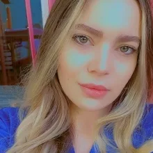 Fzt. Selin Duymaz — Fizyoterapi Ve Rehabilitasyon, Kayseri. Portre fotoğrafı.