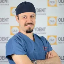 Doç. Dr. Burak Bekçioğlu — Eskişehir. Portre fotoğrafı.