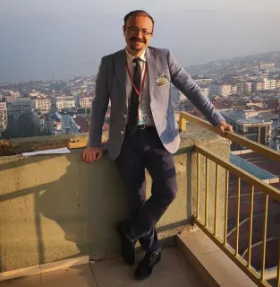 Op. Dr. Ahmet Savran profilinde yer alan galeri fotoğrafı.