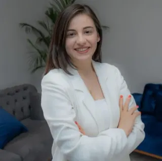 Fzt. Tuğçe Atalay profilinde yer alan galeri fotoğrafı.
