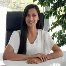 Psk. Zeynep Torgay — Bursa. Portre fotoğrafı.