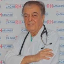 Uzm. Dr. Tanju Ulufer — Kardiyoloji, Kadıköy, İstanbul. Portre fotoğrafı.