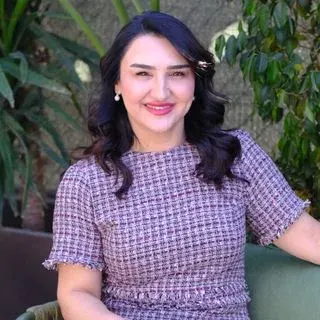 Uzm. Dr. Hatice Coşkun Güngördü — Dermatoloji, Adana. Portre fotoğrafı.