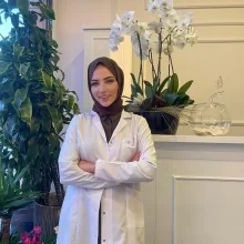 Dyt. Asya Alper — Diyetisyen, İstanbul. Portre fotoğrafı.