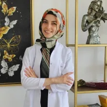 Fzt. Rabia Kevser Keleş — Fizyoterapi Ve Rehabilitasyon, Trabzon. Portre fotoğrafı.