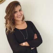 Psk. Gizem Orhan — Psikoloji, İzmir. Portre fotoğrafı.