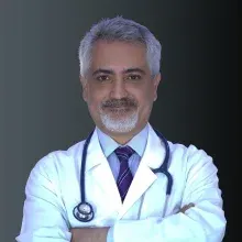 Op. Dr. M. Levent Deniz — Beyin Ve Sinir Cerrahisi, Bahçelievler, İstanbul. Portre fotoğrafı.