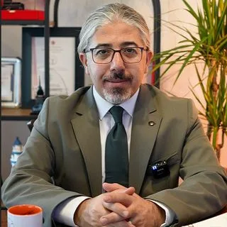 Kl. Psk. Dr. Abdurrahman Kendirci — İstanbul. Portre fotoğrafı.