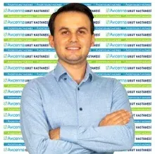 Dr. Murat Ekrem — Pratisyen, Kartal, İstanbul. Portre fotoğrafı.