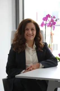 Prof. Dr. Aylin Akbay Oba profilinde yer alan galeri fotoğrafı.