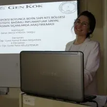 Uzm. Fzt. Seher Berna Kırdök Tanşu — Fizyoterapi Ve Rehabilitasyon, Kayseri. Portre fotoğrafı.