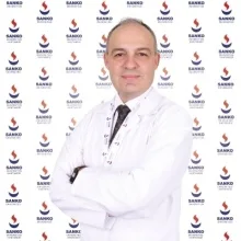 Prof. Dr. Bünyamin Kısacık — Romatoloji, Şehitkamil, Gaziantep. Portre fotoğrafı.