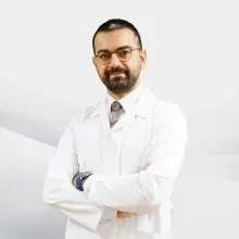 Doç. Dr. Gökmen Aktaş — Tıbbi Onkoloji, Şehitkamil, Gaziantep. Portre fotoğrafı.