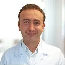 Op. Dr. Gürkan Gümüşsuyu — Ortopedi Ve Travmatoloji, Bahçelievler, İstanbul. Portre fotoğrafı.