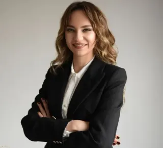 Dyt. İpek Akansu profilinde yer alan galeri fotoğrafı.