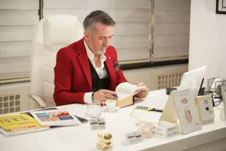 Dt. Mustafa Özcan profilinde yer alan galeri fotoğrafı.