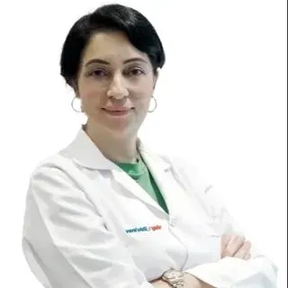 Op. Dr. Şükran Evren Kaplan — Göz Hastalıkları, Ataşehir, İstanbul. Portre fotoğrafı.