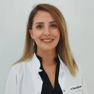 Dr. Öğr. Üyesi Özge Çelik Güler profilinde yer alan galeri fotoğrafı.