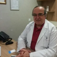 Dr. Öğr. Üyesi Ahmet Erkan Ünal — Genel Cerrahi, İstanbul. Portre fotoğrafı.