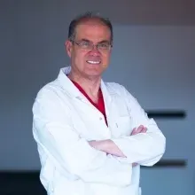 Uzm. Dr. Dilaver Zencirci — Aydın. Portre fotoğrafı.