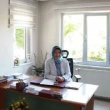 Op. Dr. Nuray Aydın — Kadın Hastalıkları Ve Doğum, Denizli. Portre fotoğrafı.