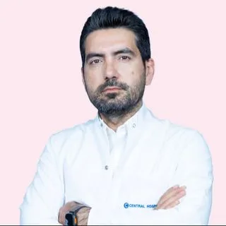 Doç. Dr. Barış Özkul — Ortopedi Ve Travmatoloji, Beşiktaş, İstanbul. Portre fotoğrafı.