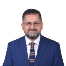Prof. Dr. Sedat Belli — Adana. Portre fotoğrafı.