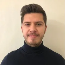 Psk. Dan. Ayhan Akın — Psikolojik Danışma ve Rehberlik, İzmir. Portre fotoğrafı.